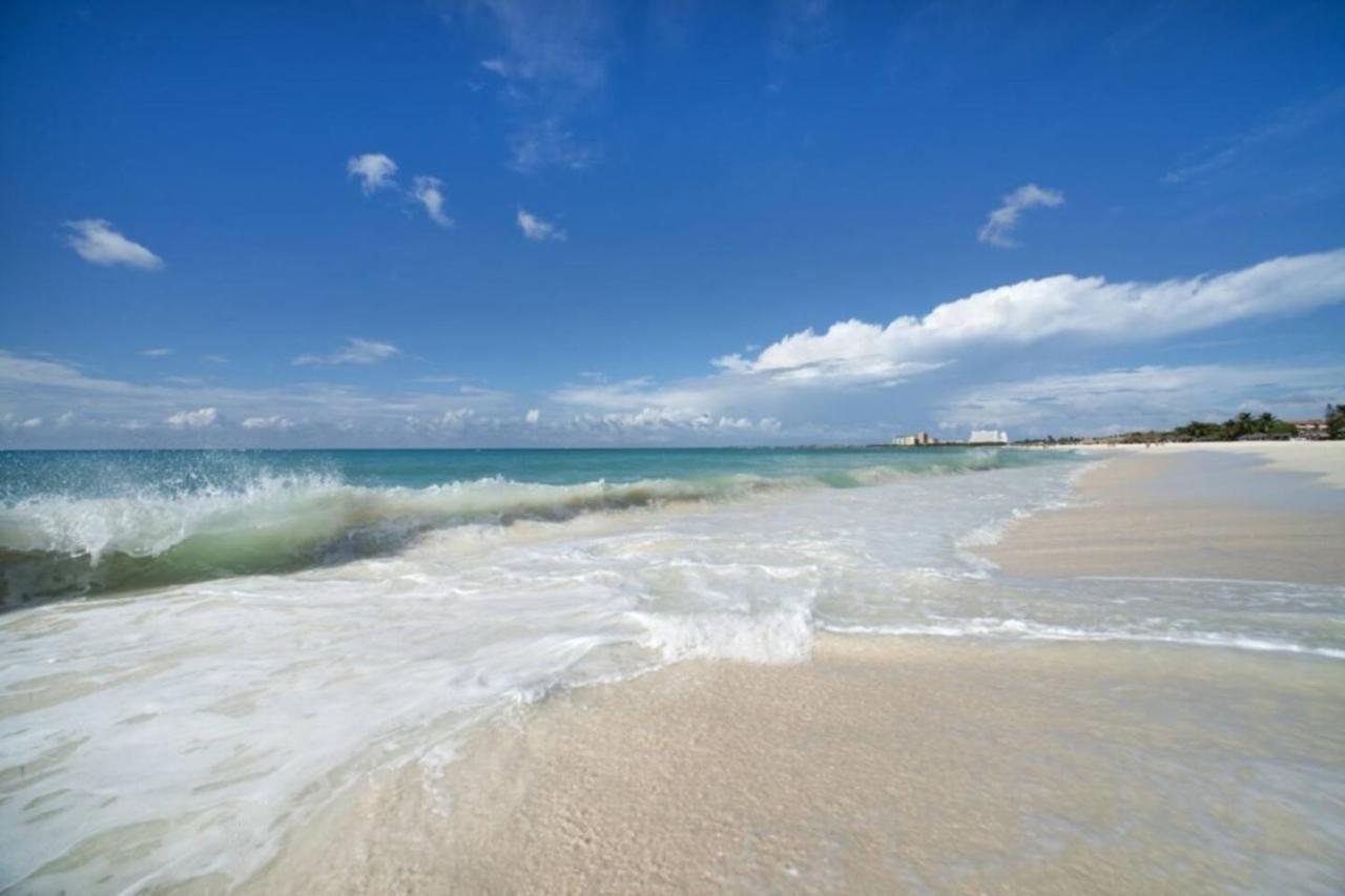 Breath Taking Beach Front Views Condo Eagle Beach Palm Beach Exterior foto